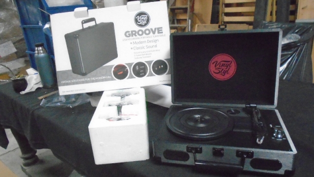 2. Vinyl Styl Groove - Rodriguez Fabeiro